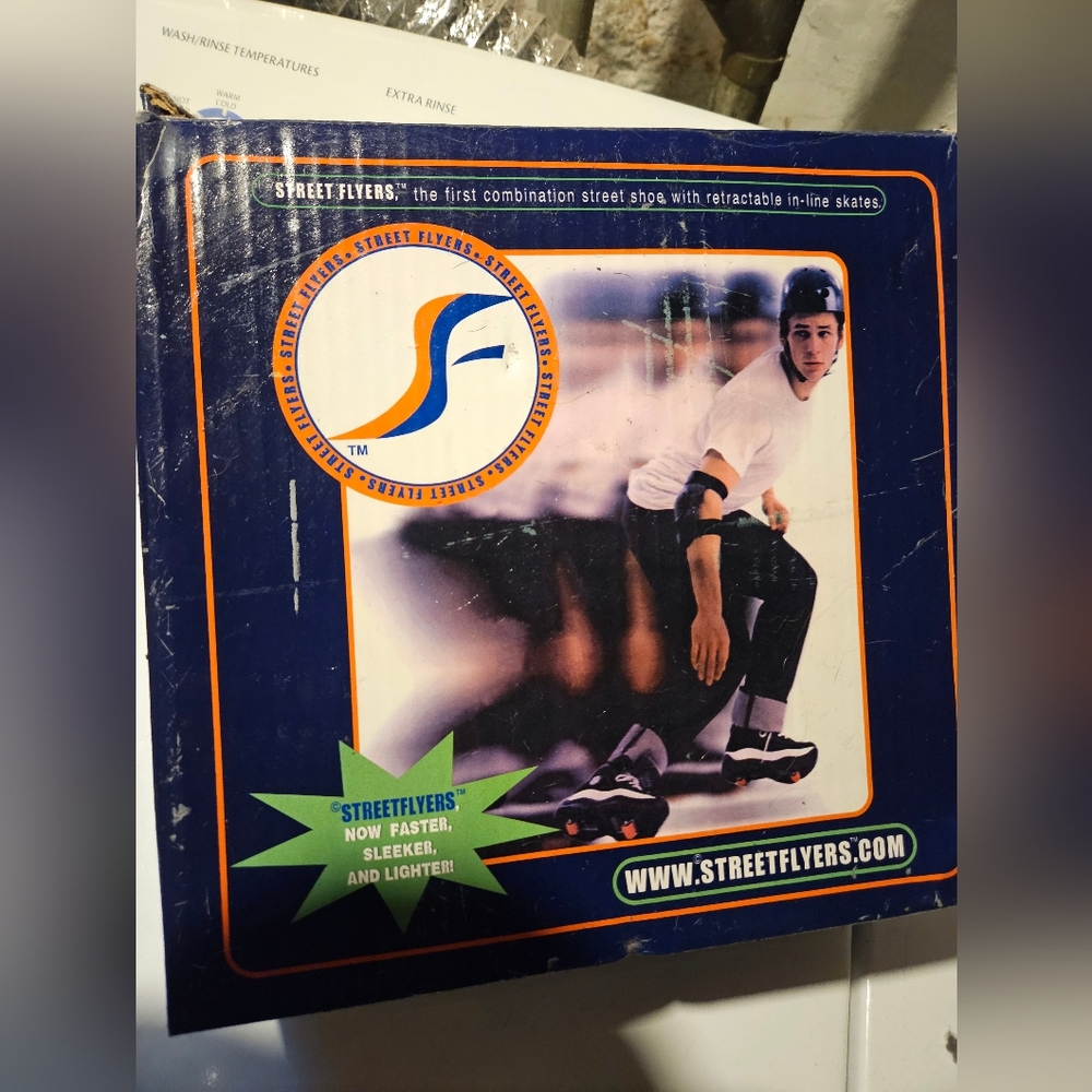Street Flyers Roller Skates Retractable Wheels Shoes Mens 10/ Womens 12 Unisex
